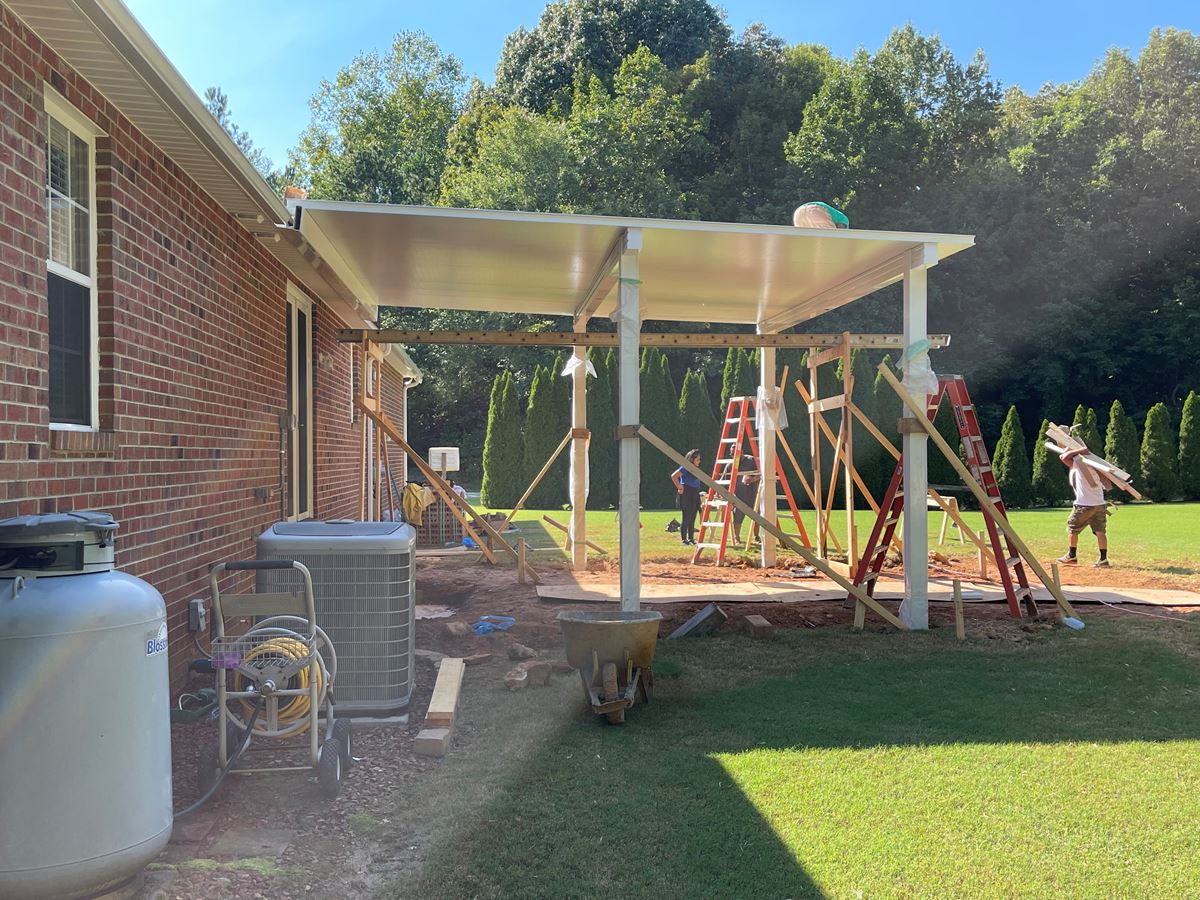 Renaissance Moderno Patio Cover in Thomasville, NC | Modern Sunroom ...